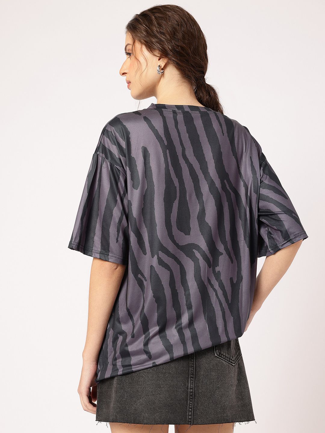 DressBerry Vibe Check Printed Oversized T-shirt