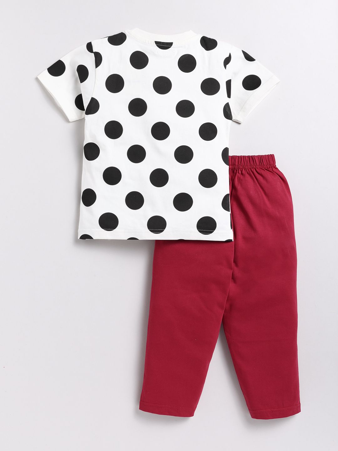 Moms Love Girls Printed T-Shirt With Trousers