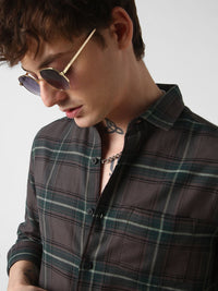 VASTRADO Men Classic Slim Fit Tartan Checks Pure Cotton Casual Shirt