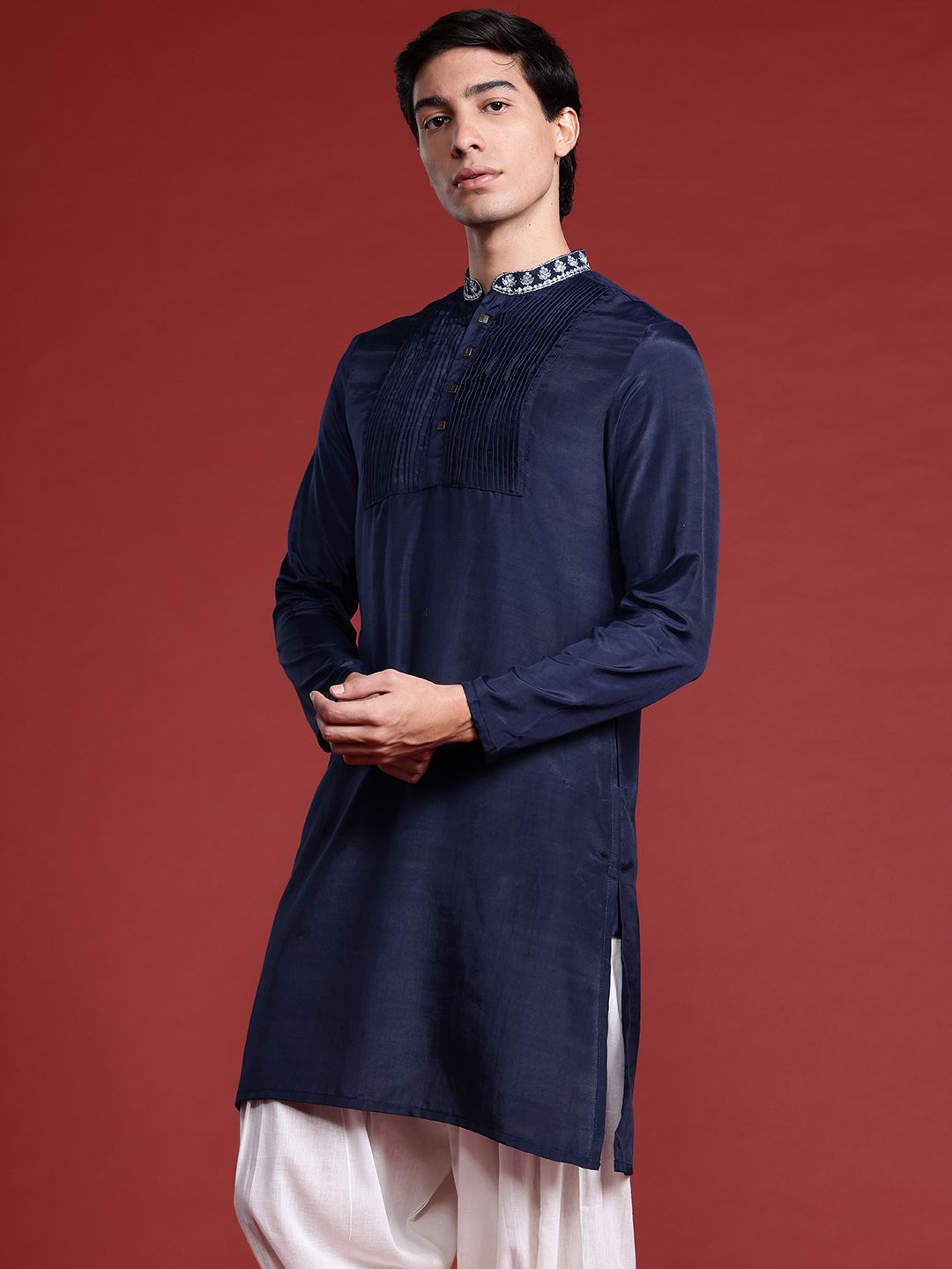 Anouk Mandarin Collar Straight Kurta