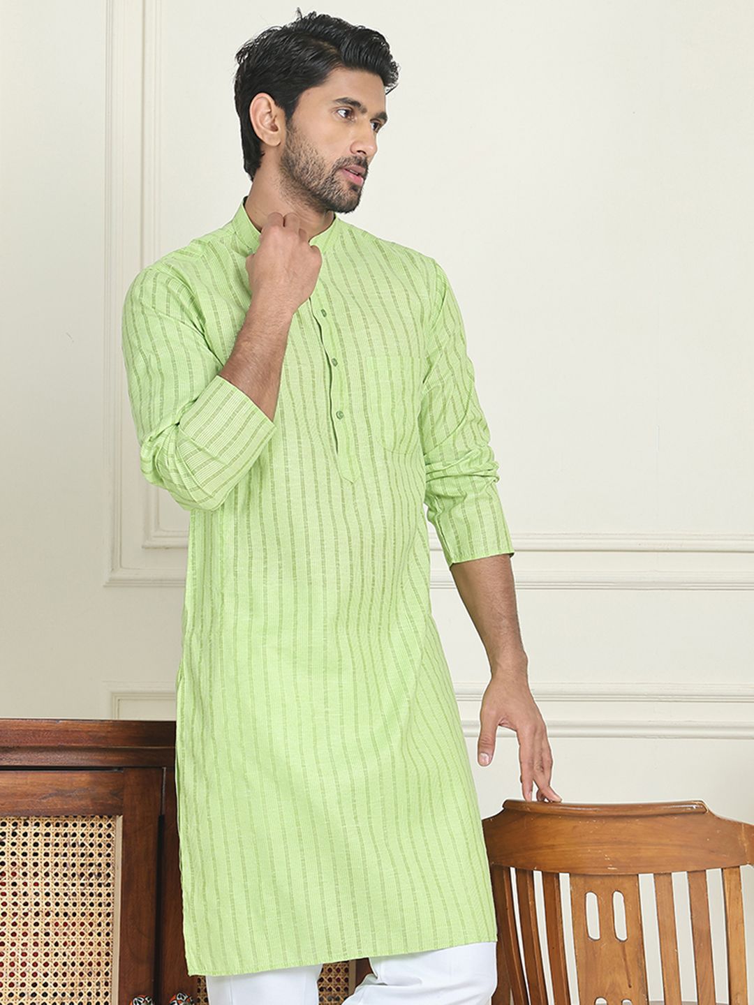 Jompers Striped Mandarin Collar Pure Cotton Straight Kurtas