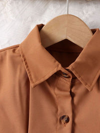 YK Girls Solid Spread Collar Casual Shirt