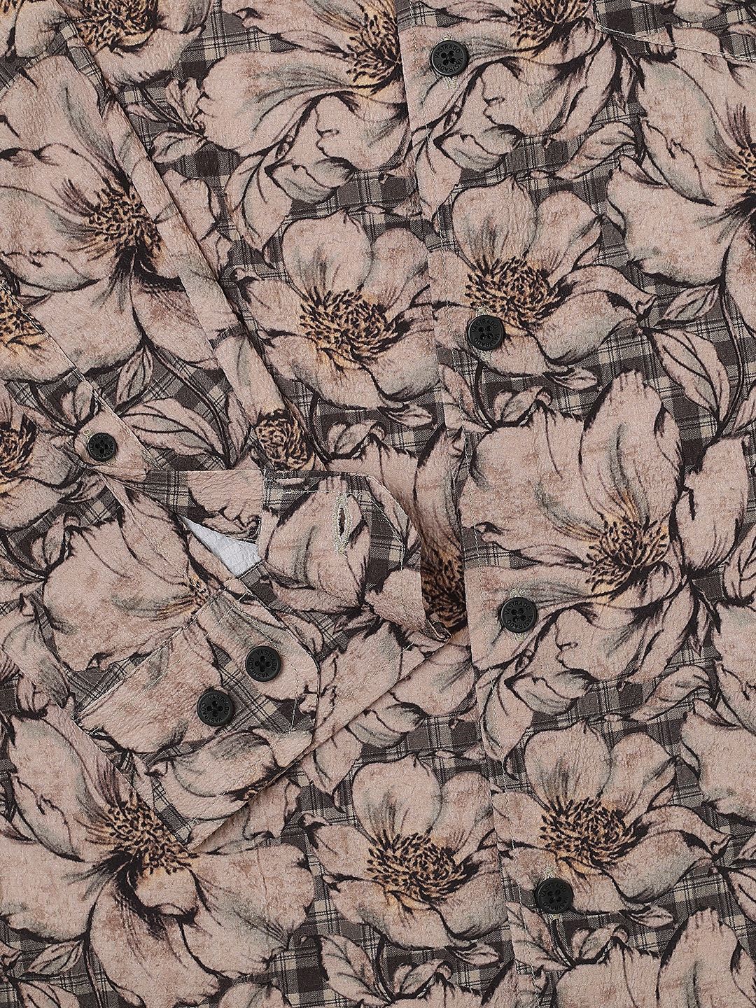 VASTRADO Men Classic Cutaway Collar Floral Printed Slim Fit Casual Shirt