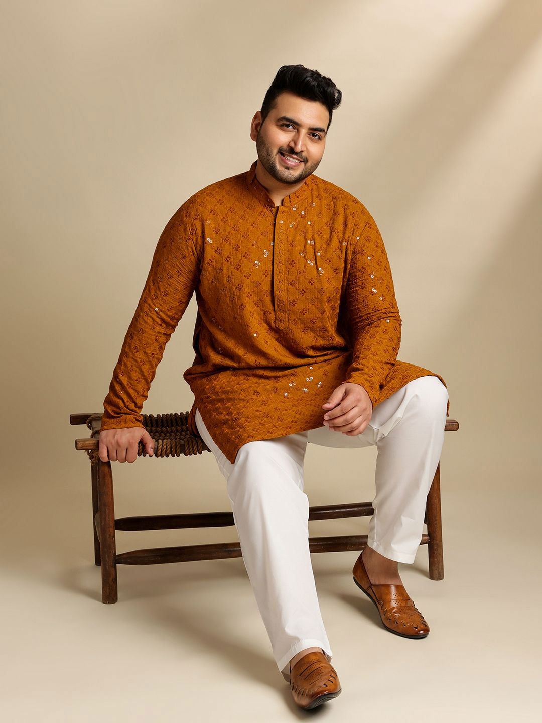 SOJANYA PLUS Men Plus Size Embellished Festive Cotton Straight Kurta