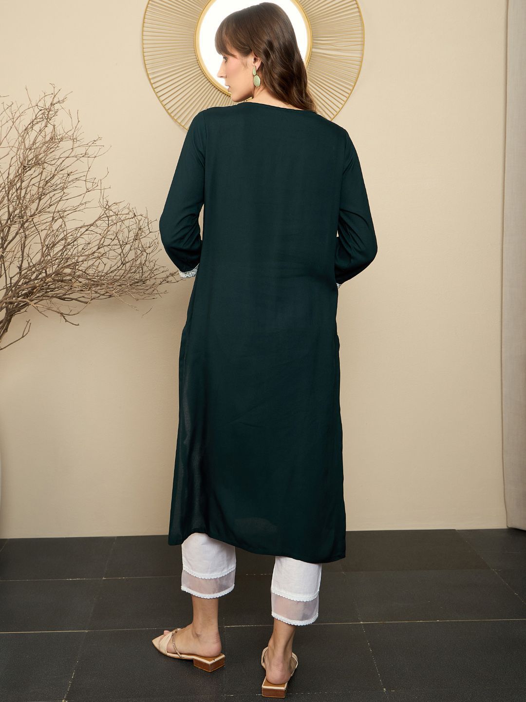 Indo Era Green Floral Embroidered Straight Kurta