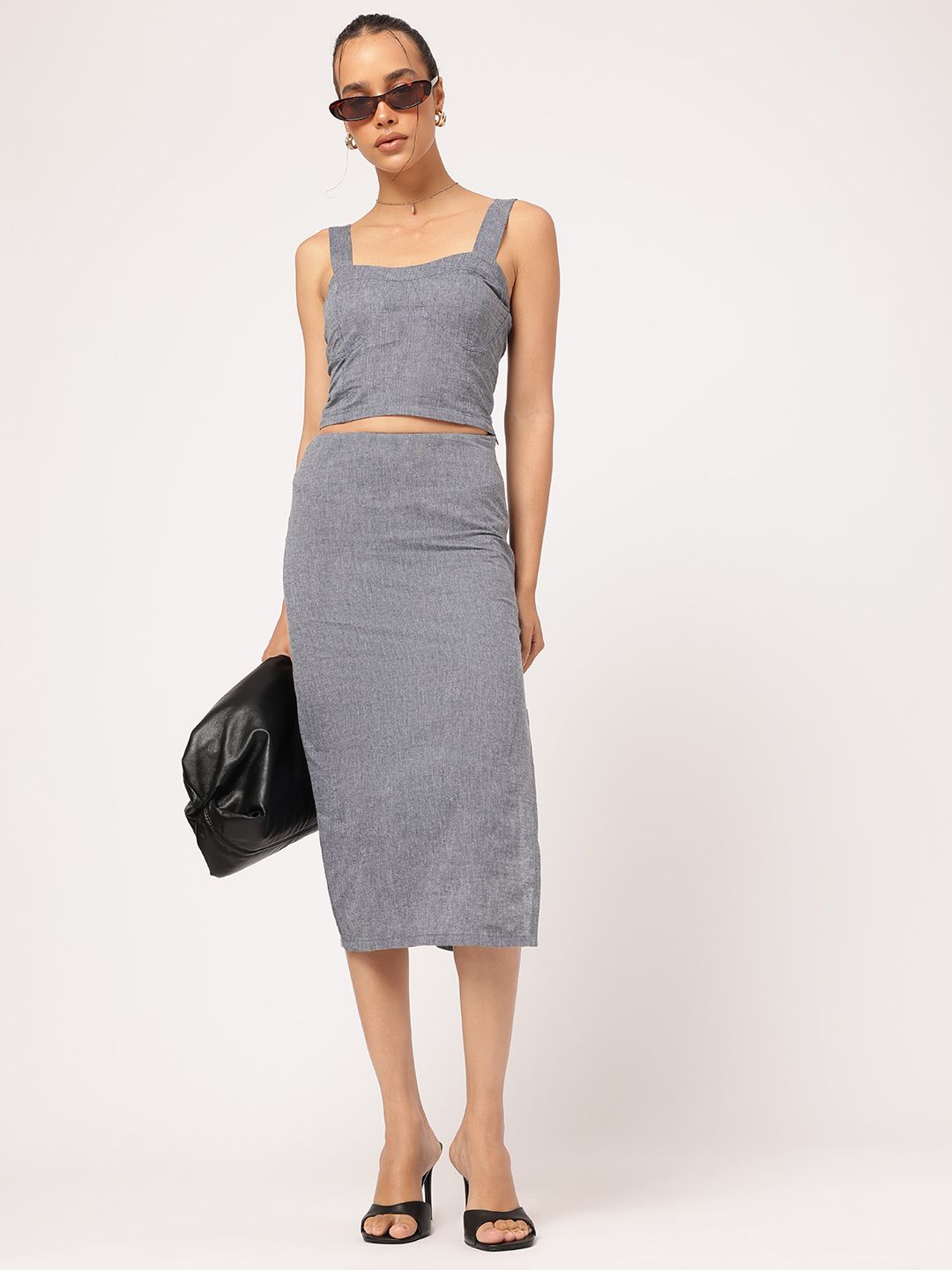 DressBerry Effortless Chic Sweetheart Neck Top