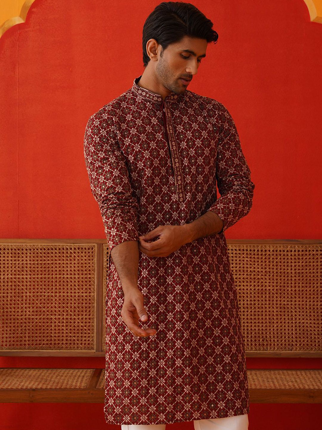 Jompers Men Ethnic Motifs Embroidered Regular Sequinned Kurta with Pyjamas
