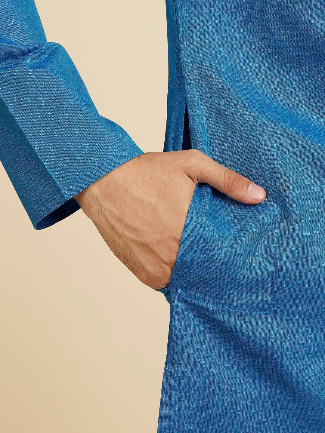 Diwas by Manyavar Woven Design Mandarin Collar Straight Kurta