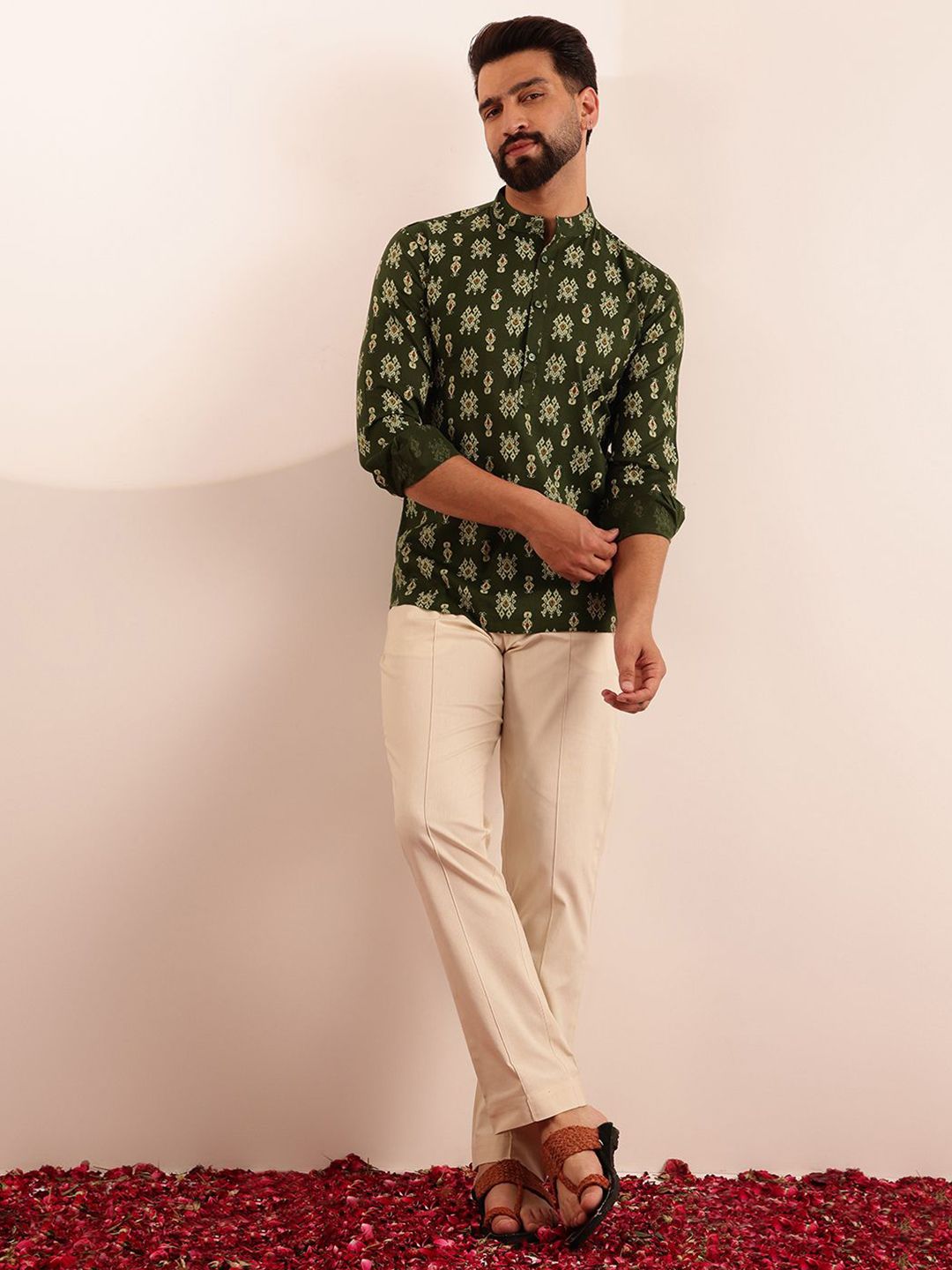 Anouk Men Ethnic Motifs Ikat Printed Mandarin Collar Short Kurta