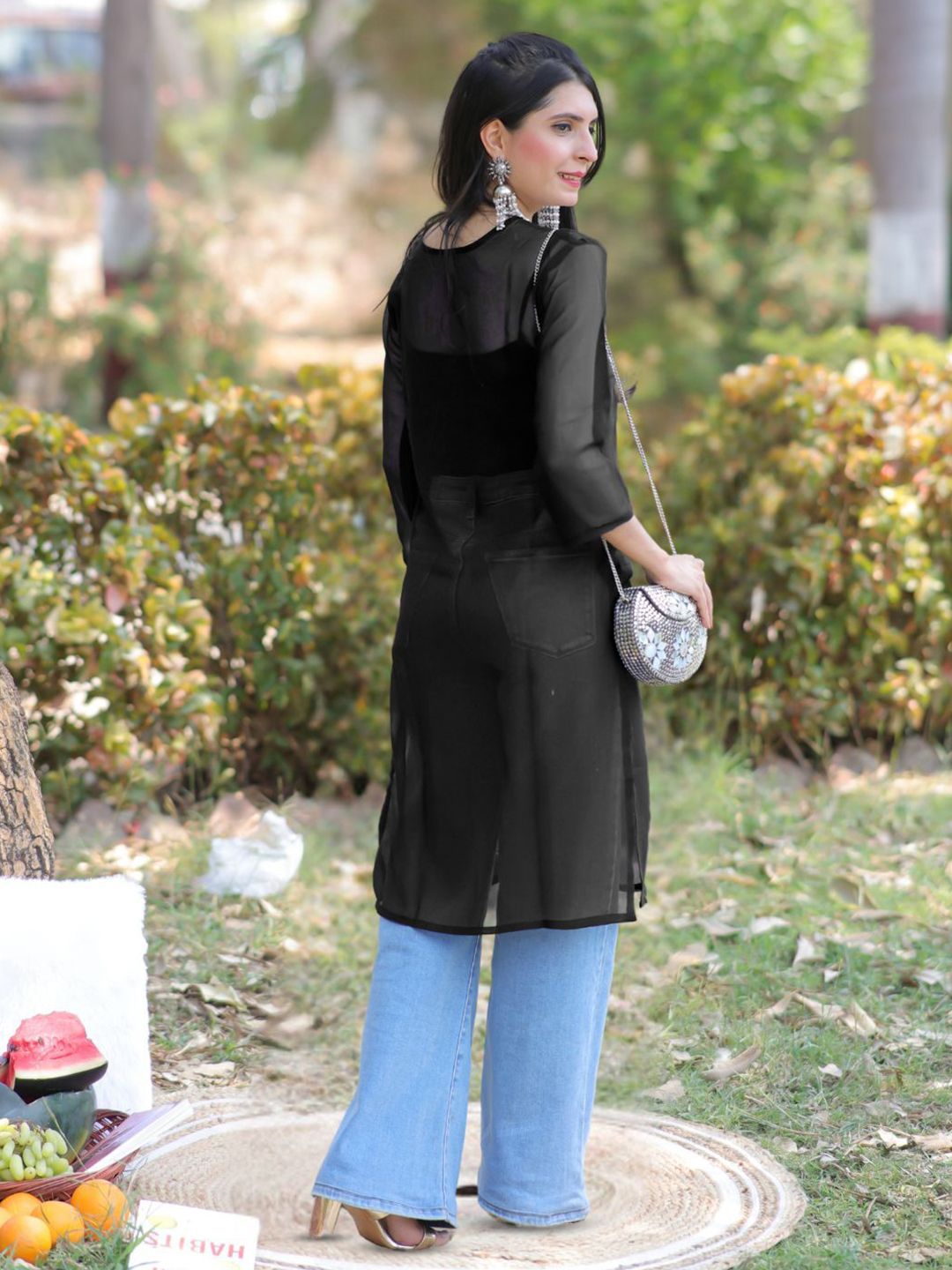 KALINI Women Paisley Embroidered Chikankari Straight Kurta