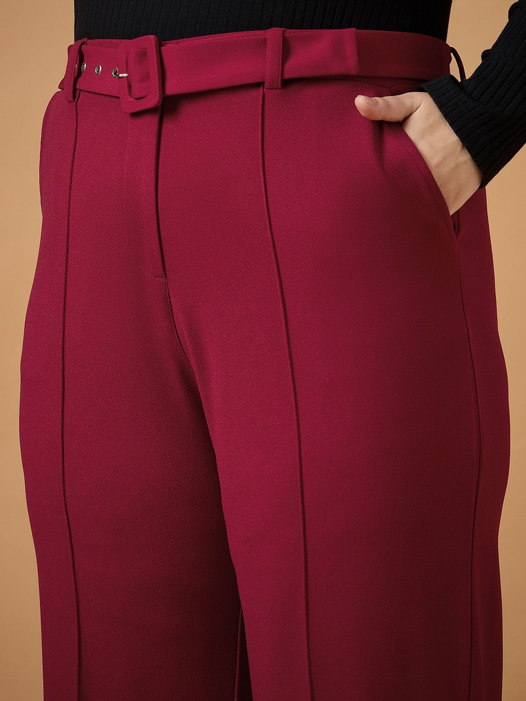 SASSAFRAS Curve Women Straight Fit High-Rise Pleated Trousers