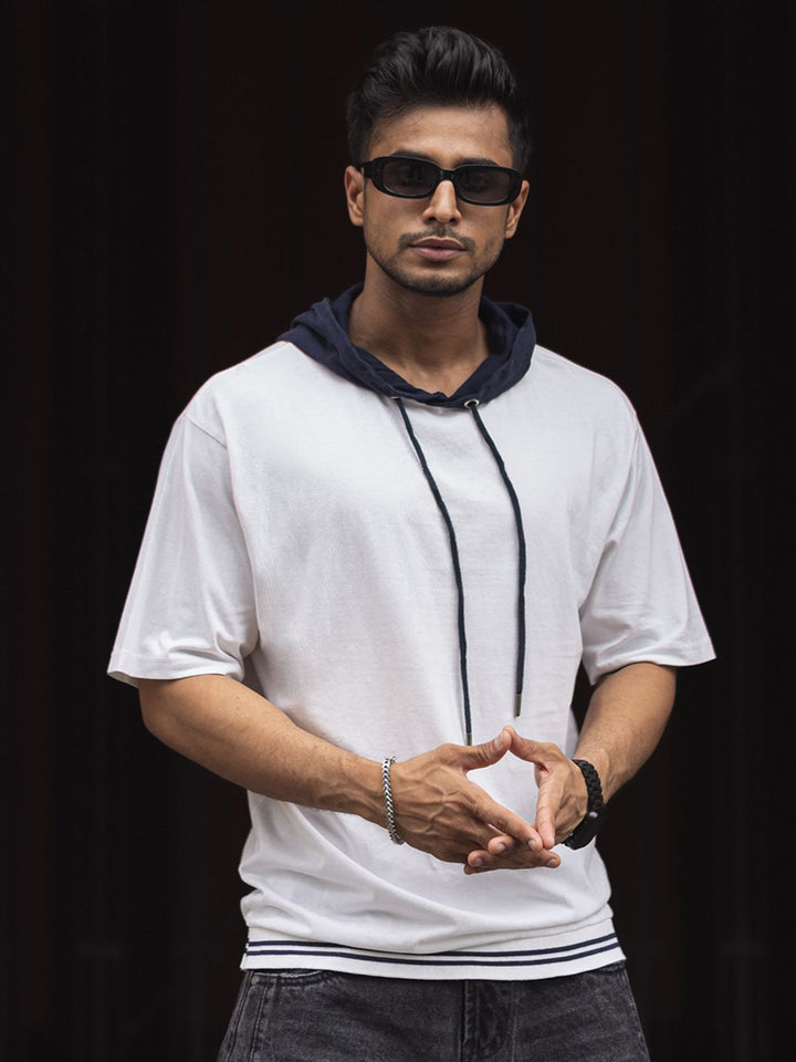 Powerlook Men Solid Hooded Drop-Shoulder Sleeves Pure Cotton Oversized T-shirt