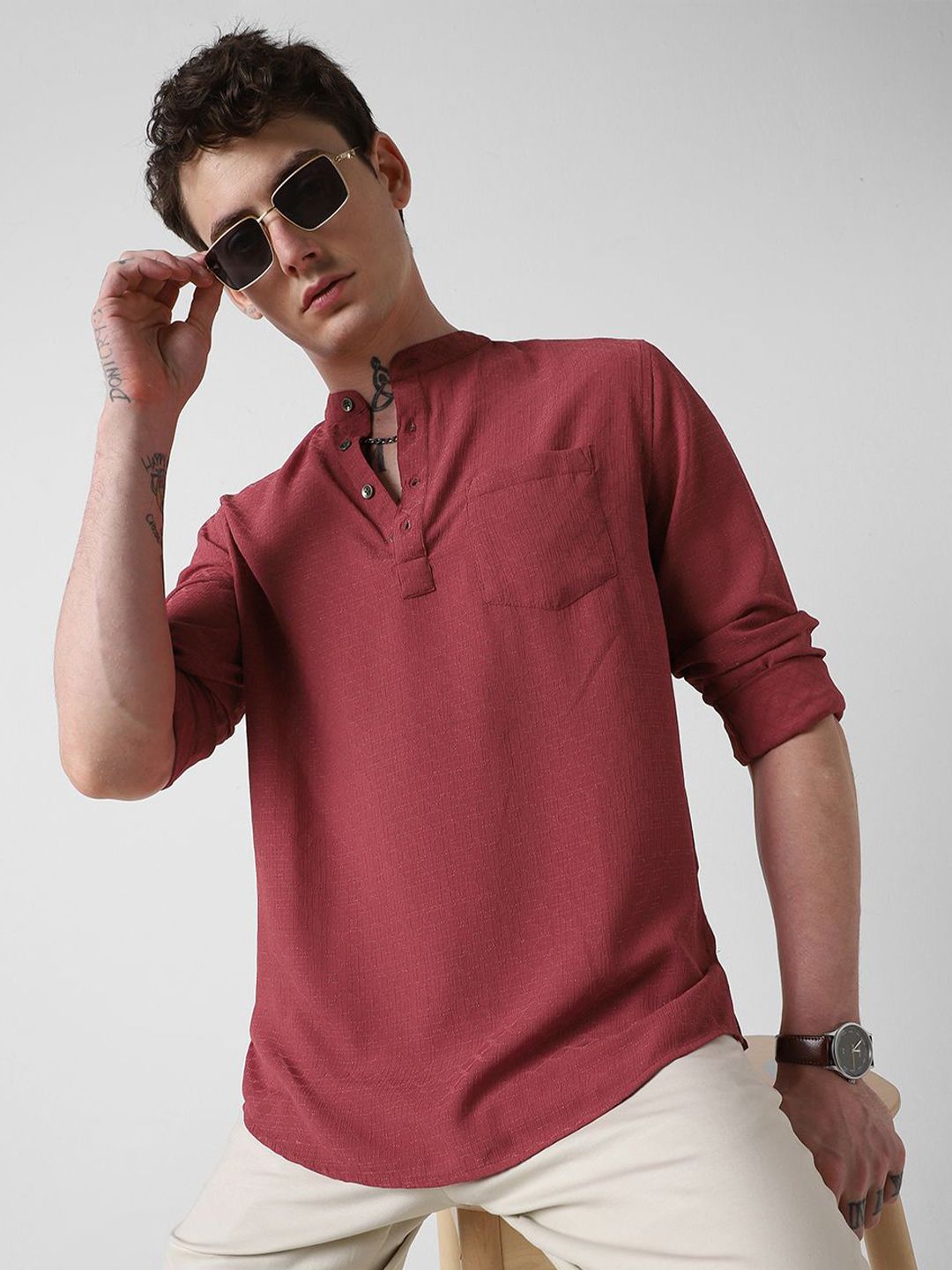 VASTRADO Woven Design Mandarin Collar Straight Short Kurta