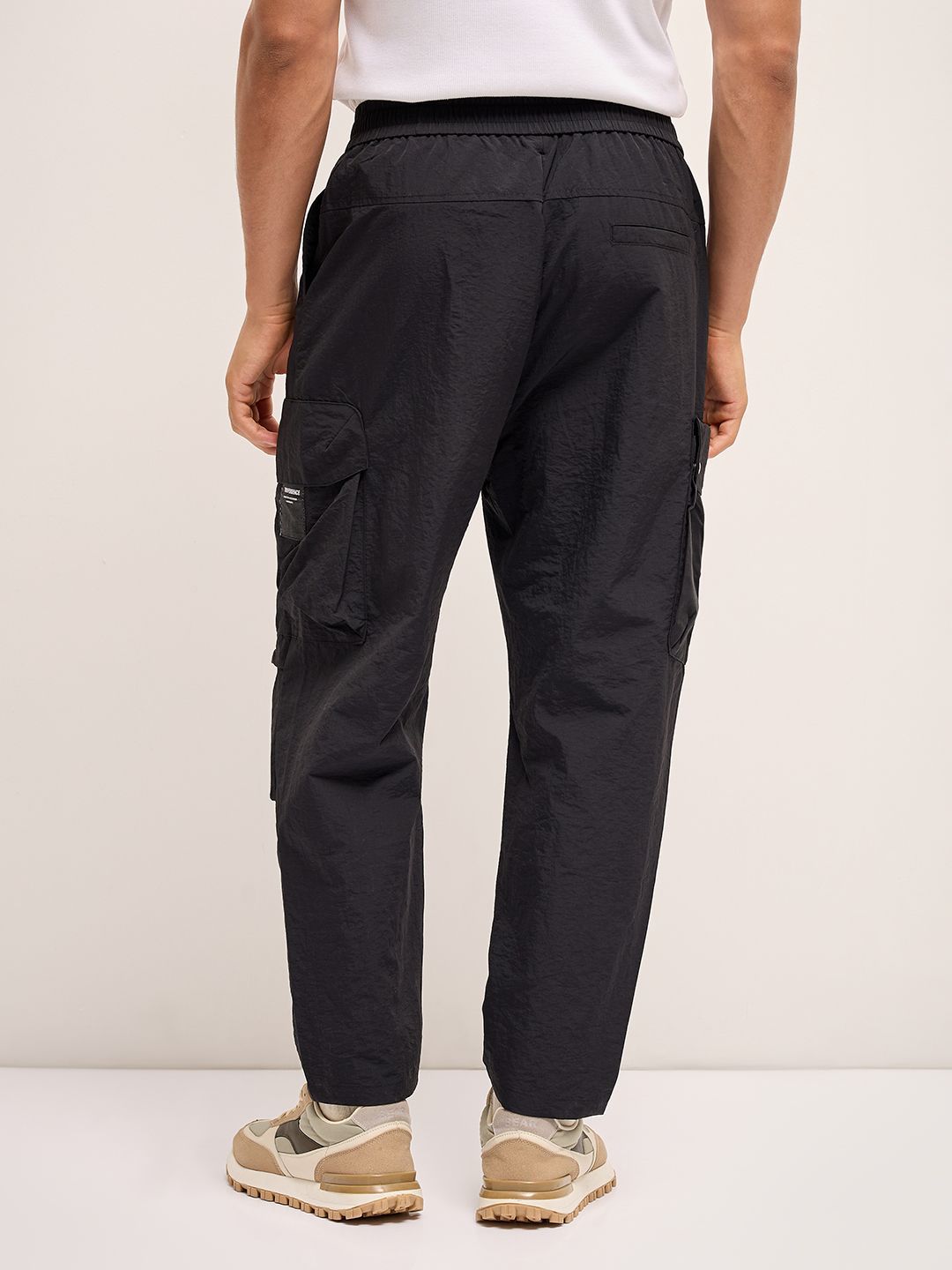 THE BEAR HOUSE Men Solid Cargo Trousers