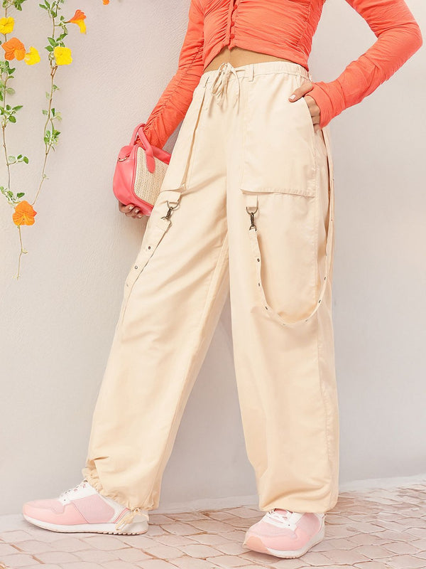 DressBerry Effortlessly Chic Women Cargo Style Relaxed Joggers