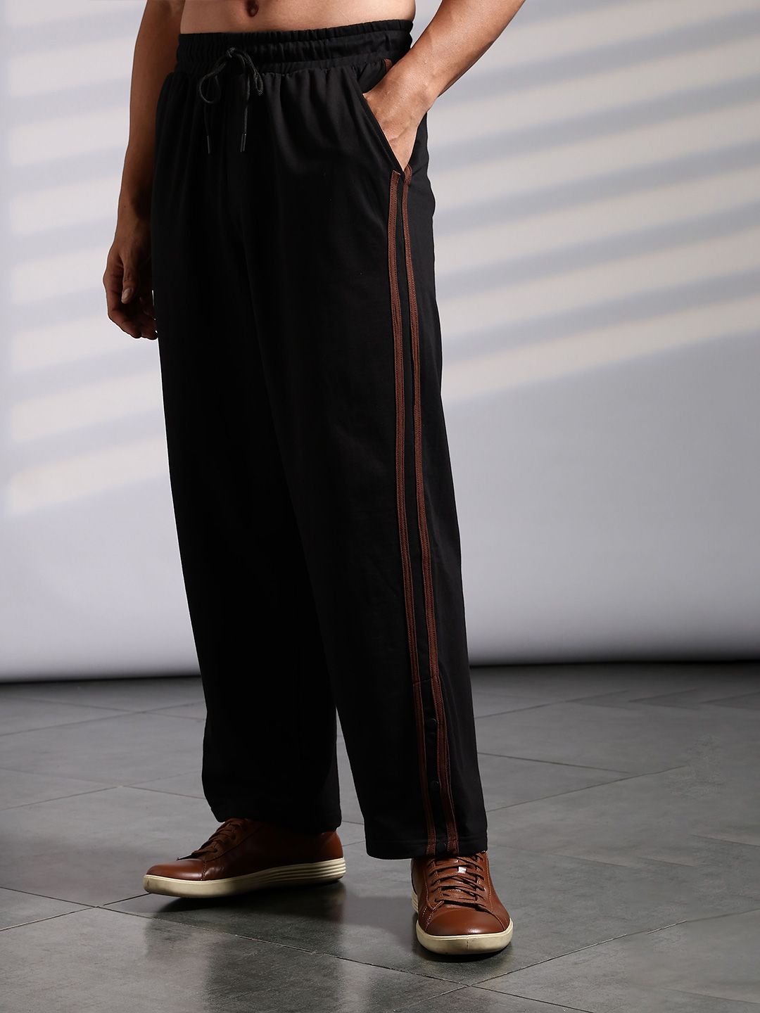 Eszett Men Cotton High-Rise Jogger Seluar