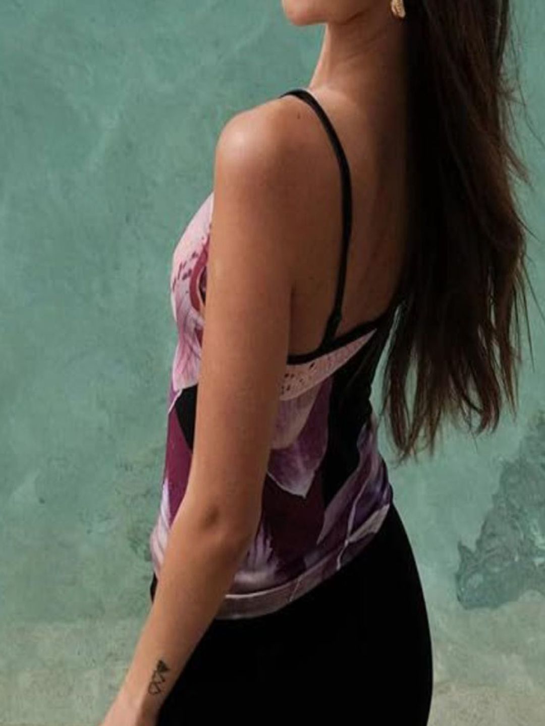 DressBerry Floral Printed Cami Tank Top