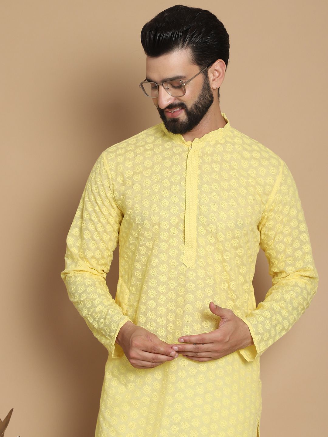 Anouk Yellow Geometric Embroidered Mandarin Collar Pure Cotton Straight Kurta