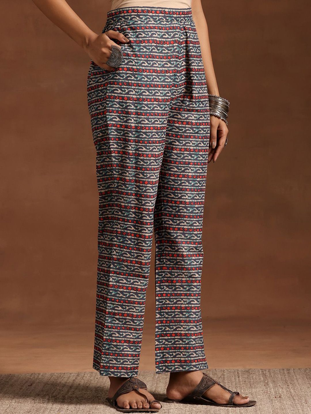 Libas Women Paisley Printed Regular Pure Cotton Kurta with Trousers