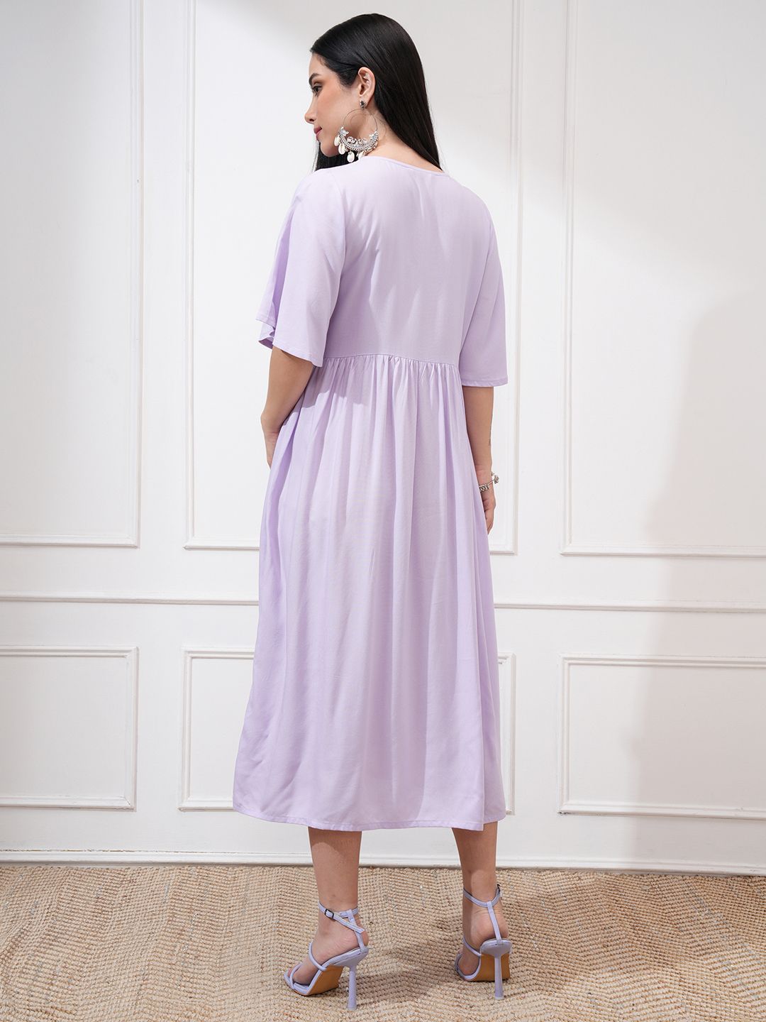 Vishudh Women Floral Printed Keyhole Neck Flared Sleeves Fit & Flare Dress