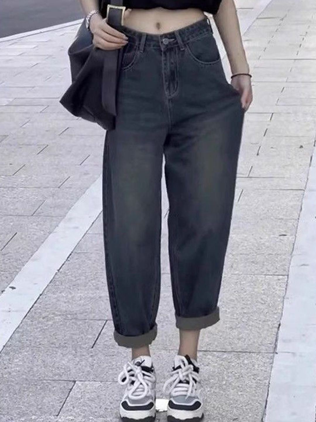 DressBerry Women Cotton High-Rise Light Fade Jeans