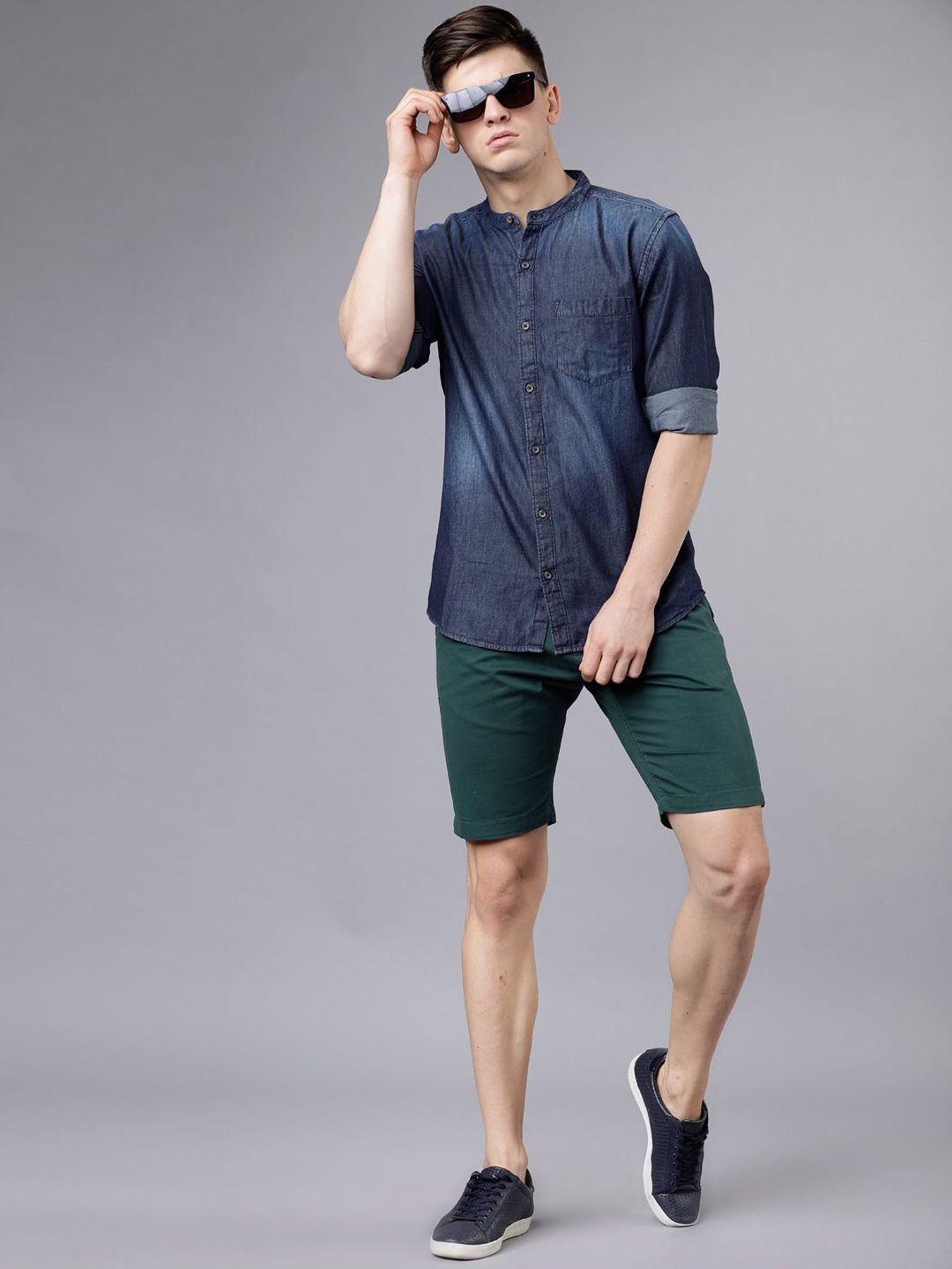 HIGHLANDER Men Slim Fit High-Rise Shorts