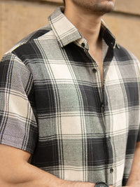 Powerlook Men Black Structured Checks Shirt