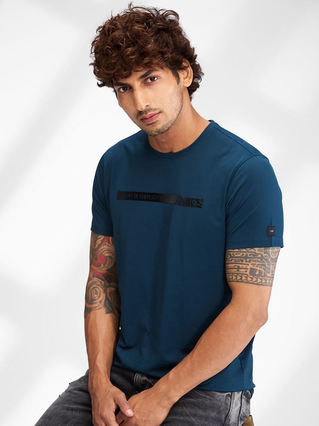 SPYKAR Men Typography Pockets Slim Fit T-shirt