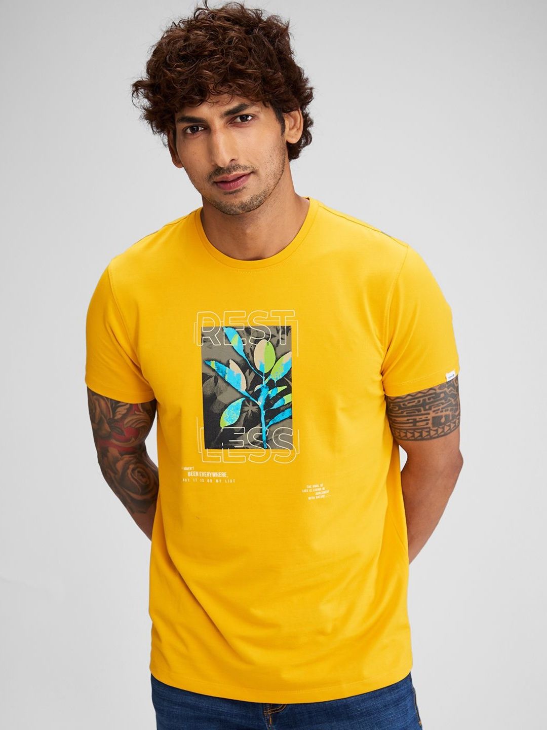 SPYKAR Men Applique Slim Fit T-shirt