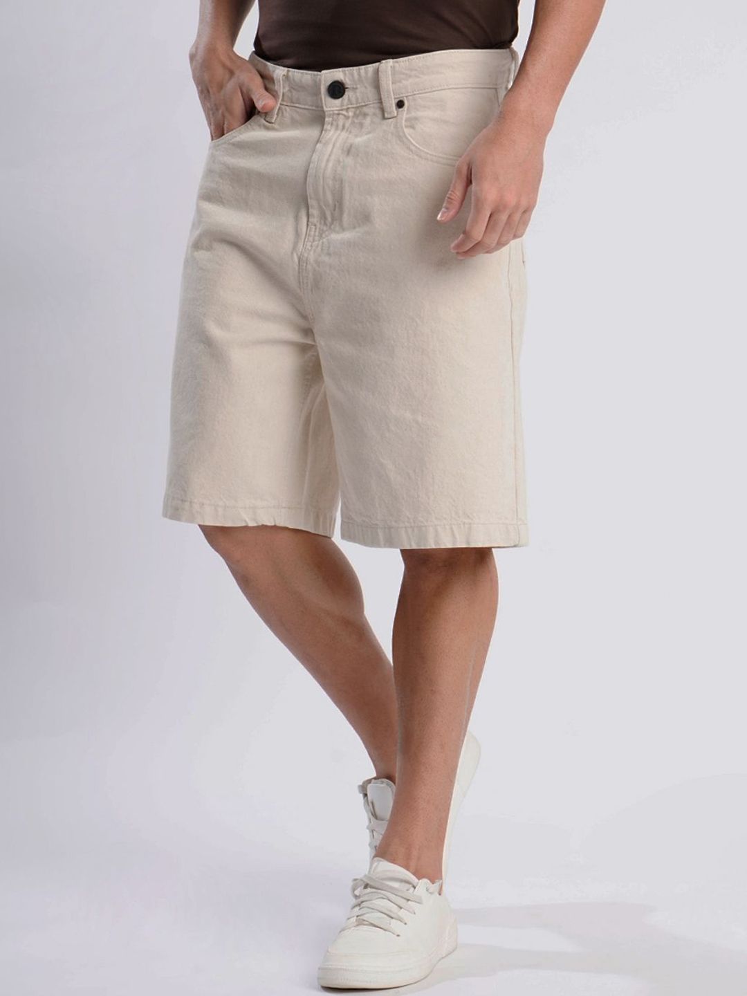 Bene Kleed Men Ecru Relaxed Fit Denim Shorts