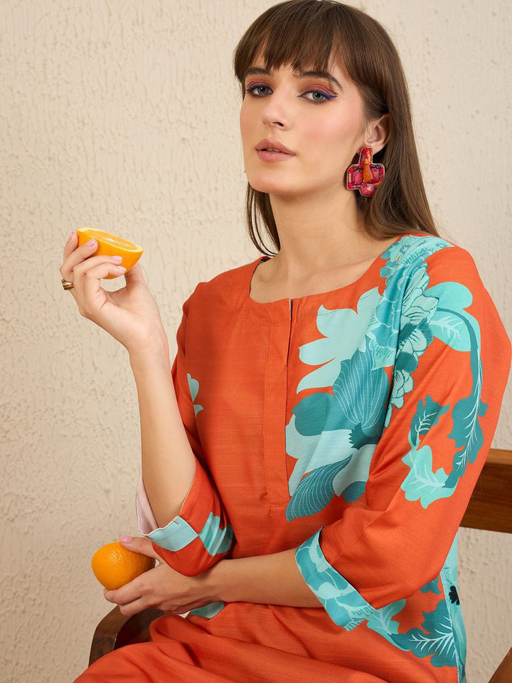 Indo Era Floral Printed Straight Kurta With Trousers