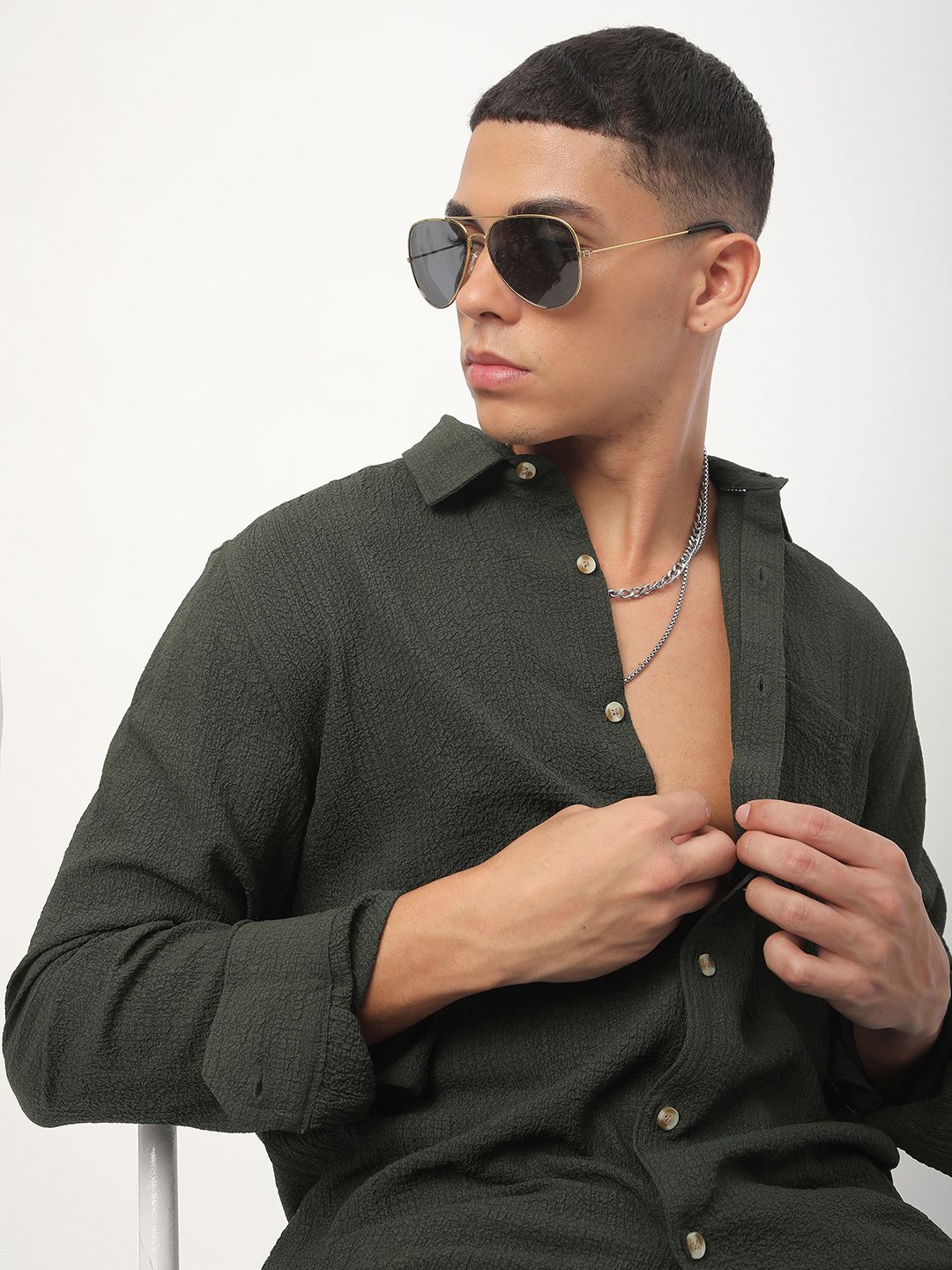 VASTRADO Men Classic Slim Fit Opaque Casual Shirt