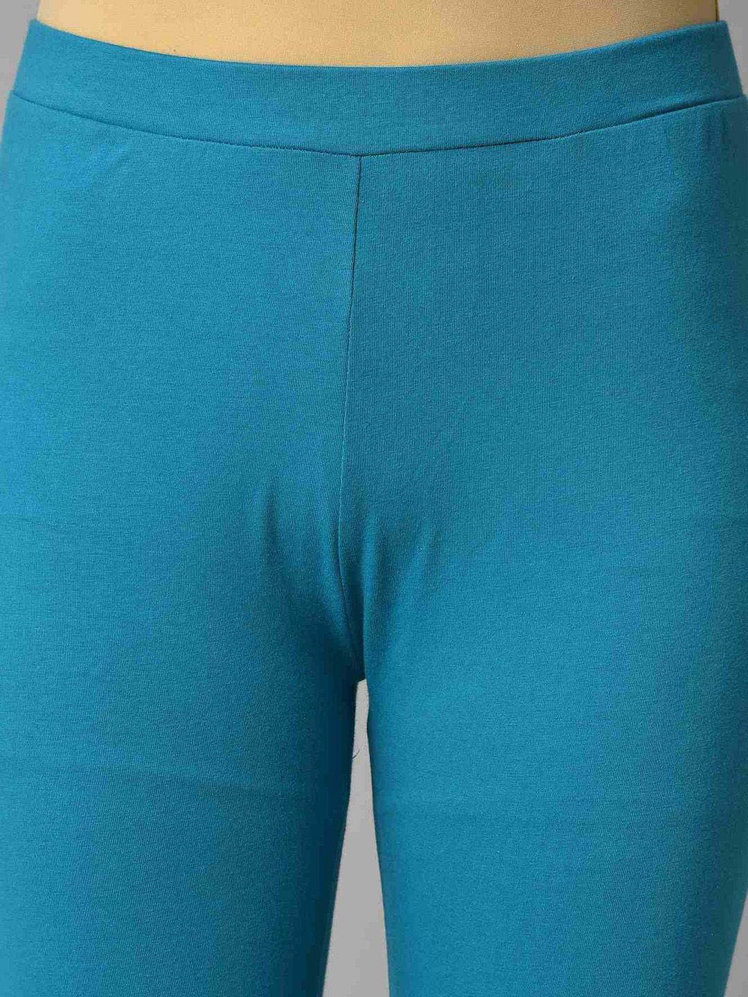 W Festive Floral Print Rayon Kurta With Leggings