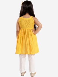 VASTRAMAY Girls Mustard Yellow Empire Pure Cotton Kurti with Trousers
