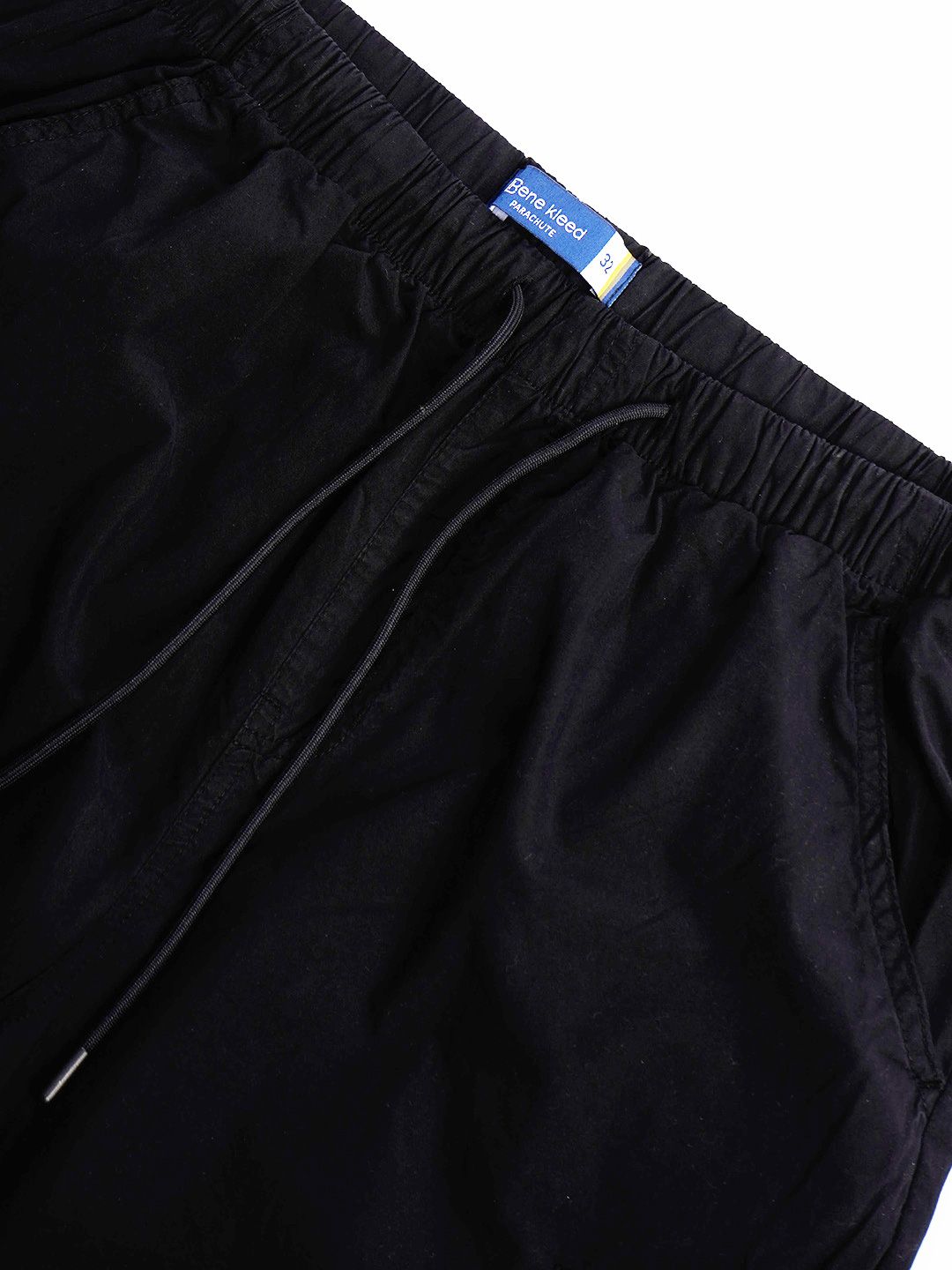 Bene Kleed Men Parachute Fit Mid-Rise Pure Cotton Cargo Trousers