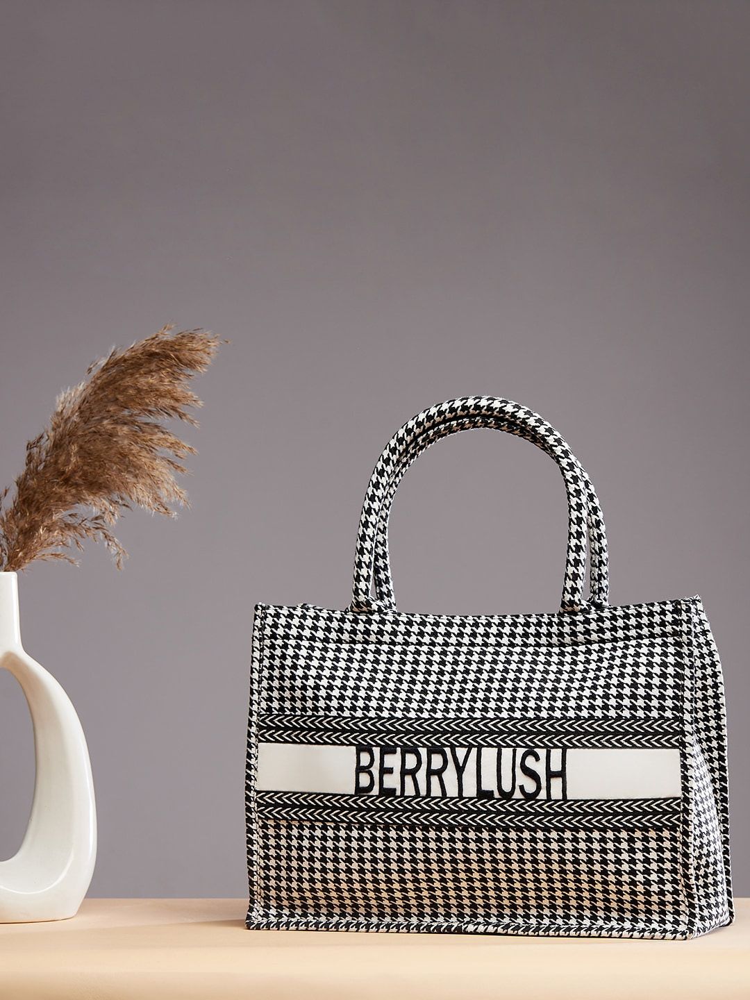 Berrylush Checked Tote Bag Handbags