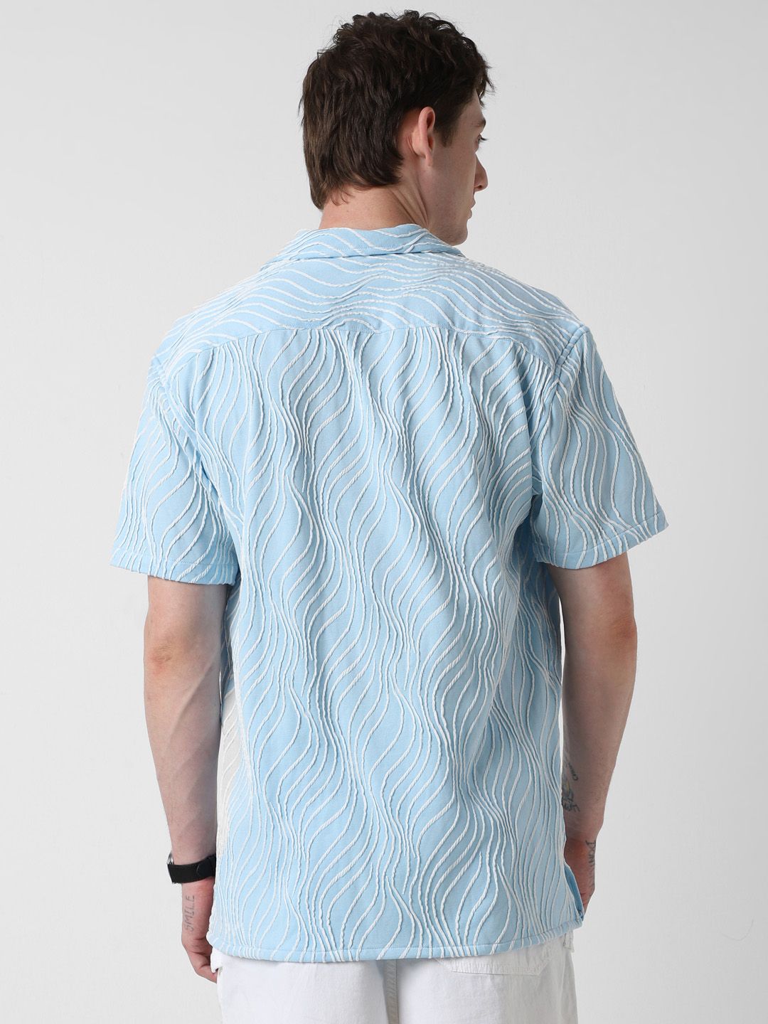 VASTRADO Men Classic Opaque Striped Casual Shirt