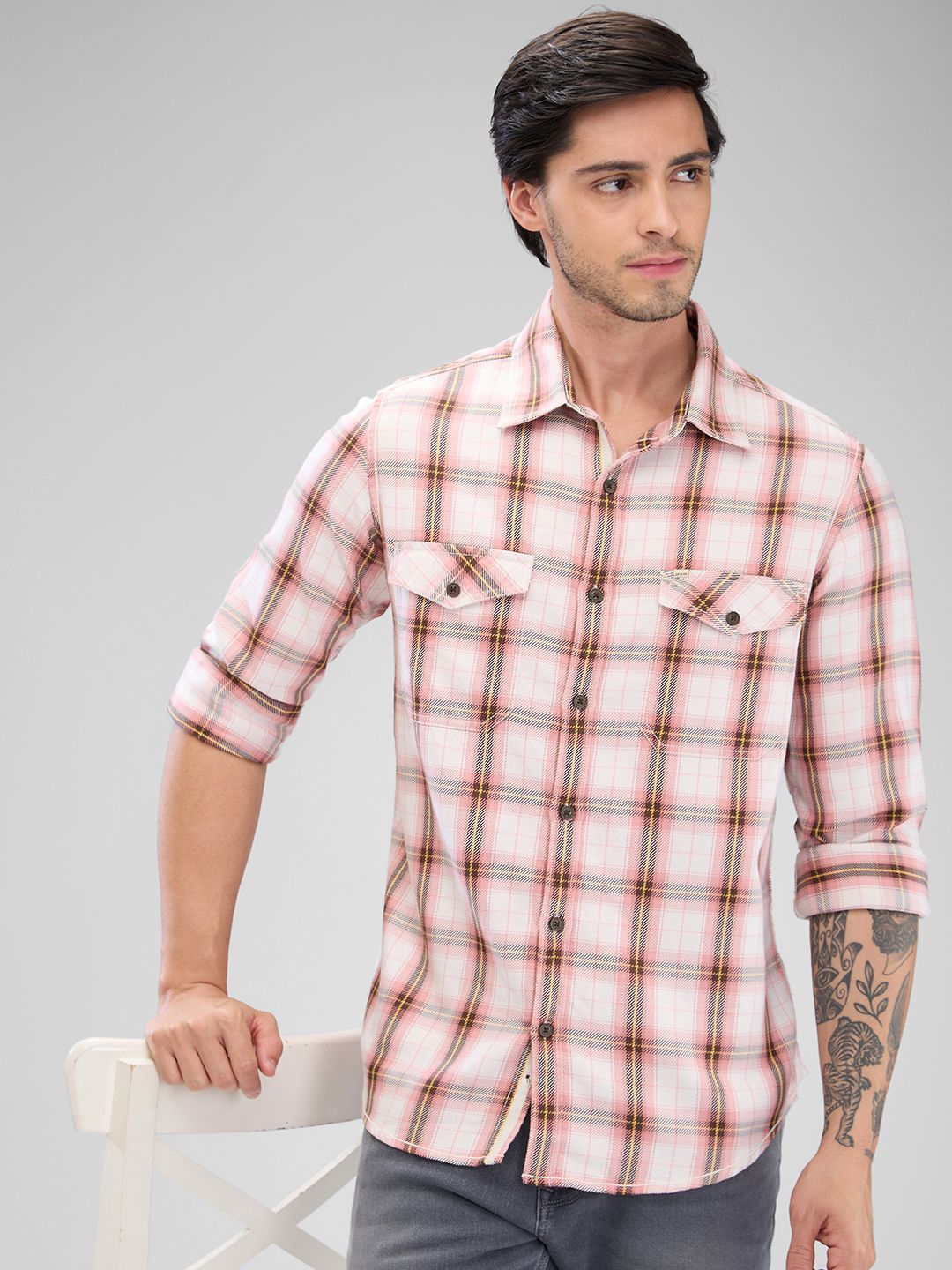 Spykar Men Slim Fit Tartan Checks Cektan Casual Sasual