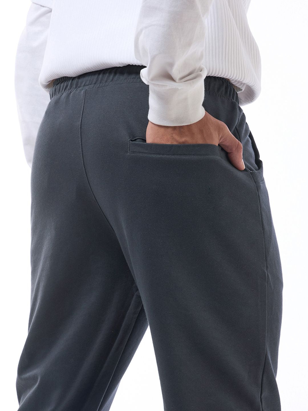 Bewakoof Men Navy Blue Solid Straight-Fit Joggers