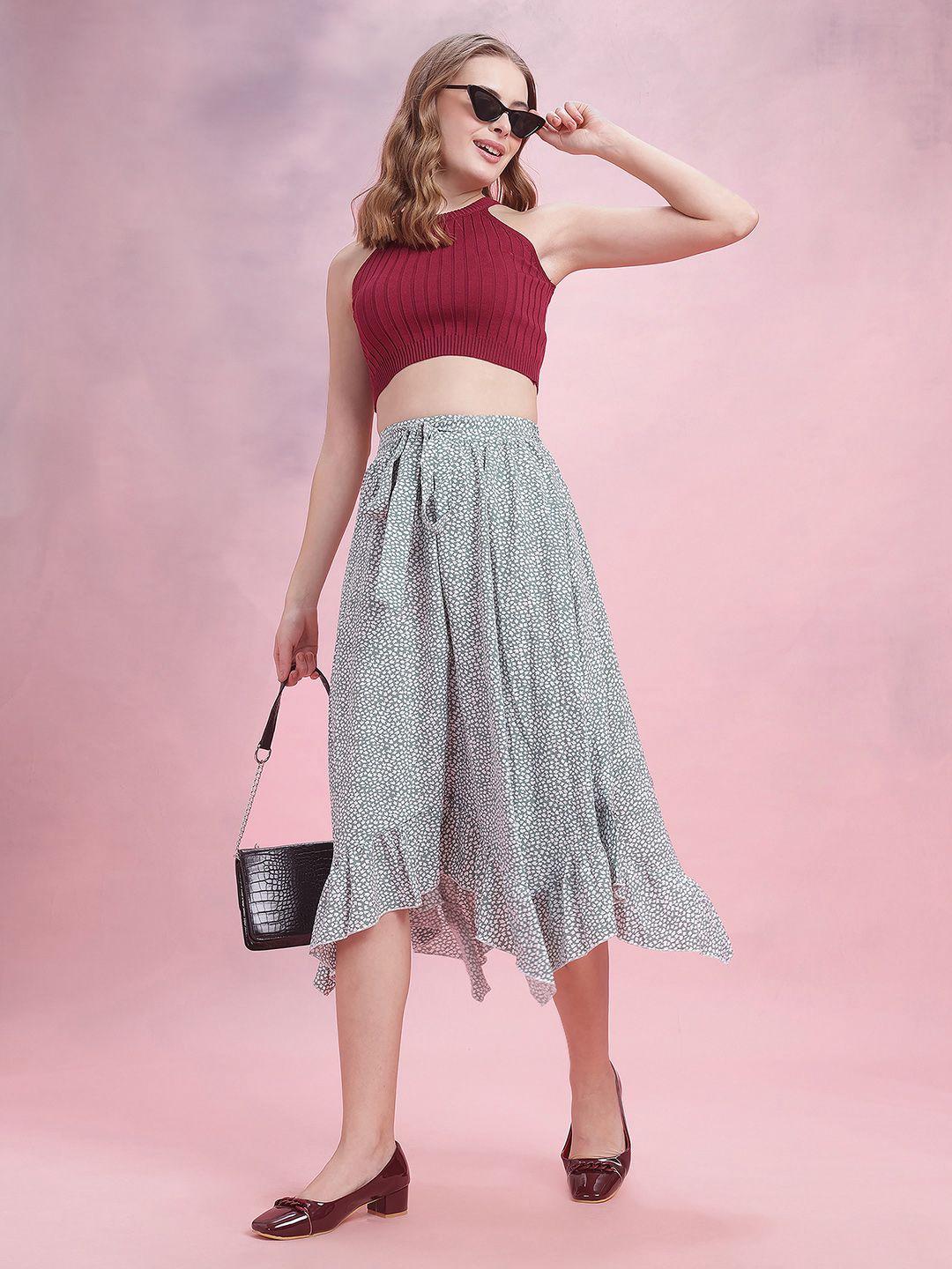 DressBerry Ribbed Fitted Crop Top