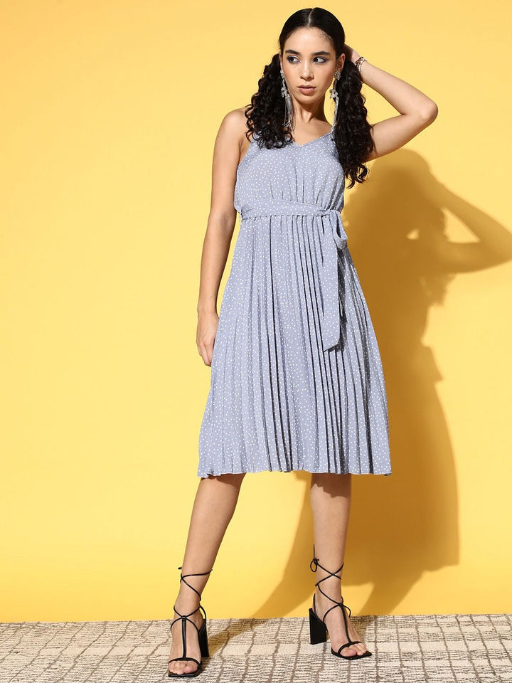 Berrylush Women Blue Polka Dotted Twist & Knot Dress