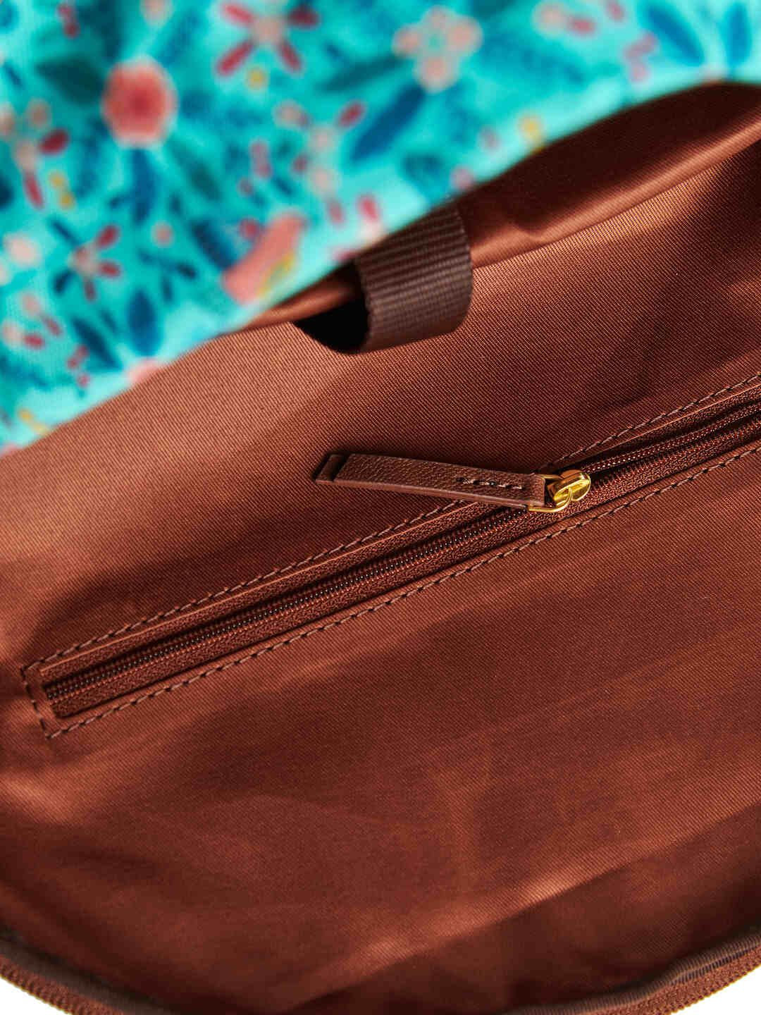 TEAL BY CHUMBAK Women Floral Printed Backpack