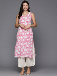 Indo Era Women Floral Printed Cotton Kurta