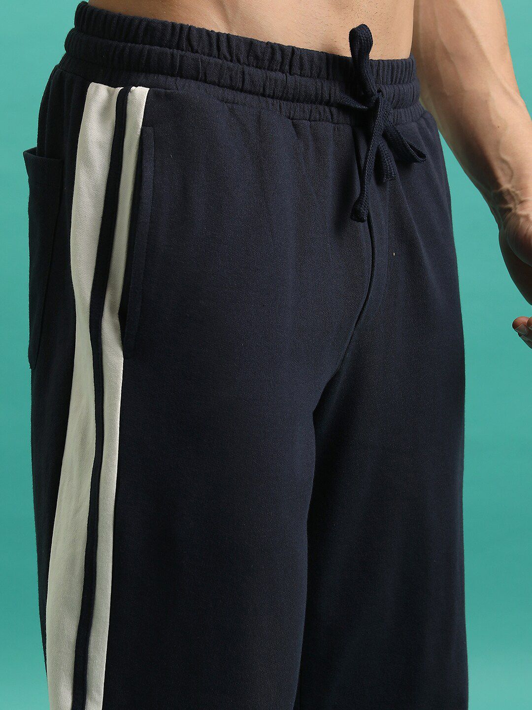 HIGHLANDER Men Relaxed-Fit Track Pants