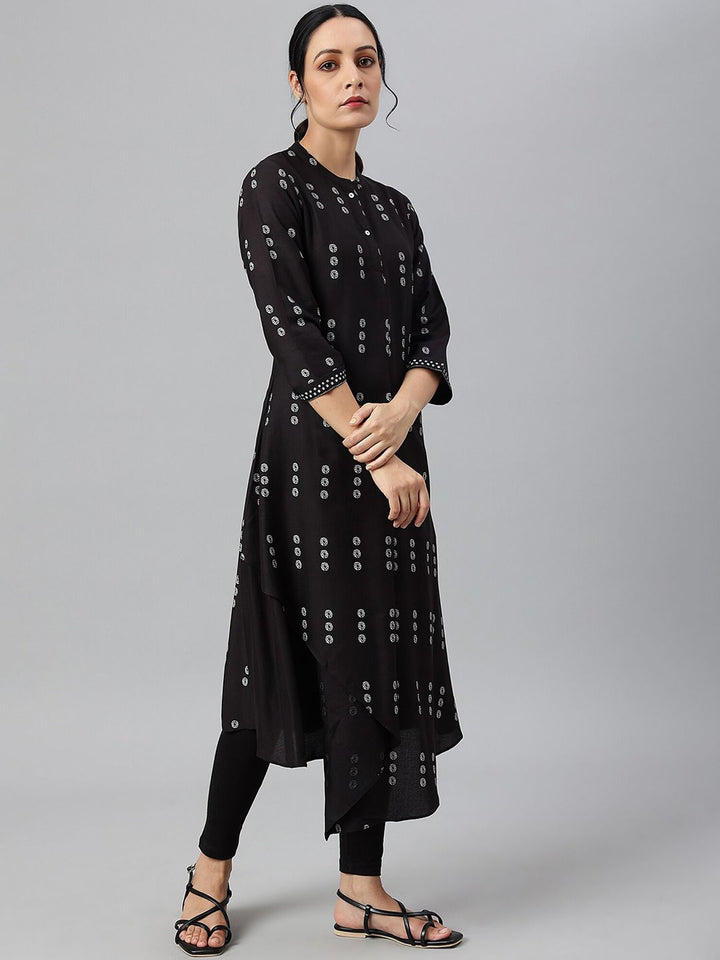 W Women Black Geometric Printed  Kurta