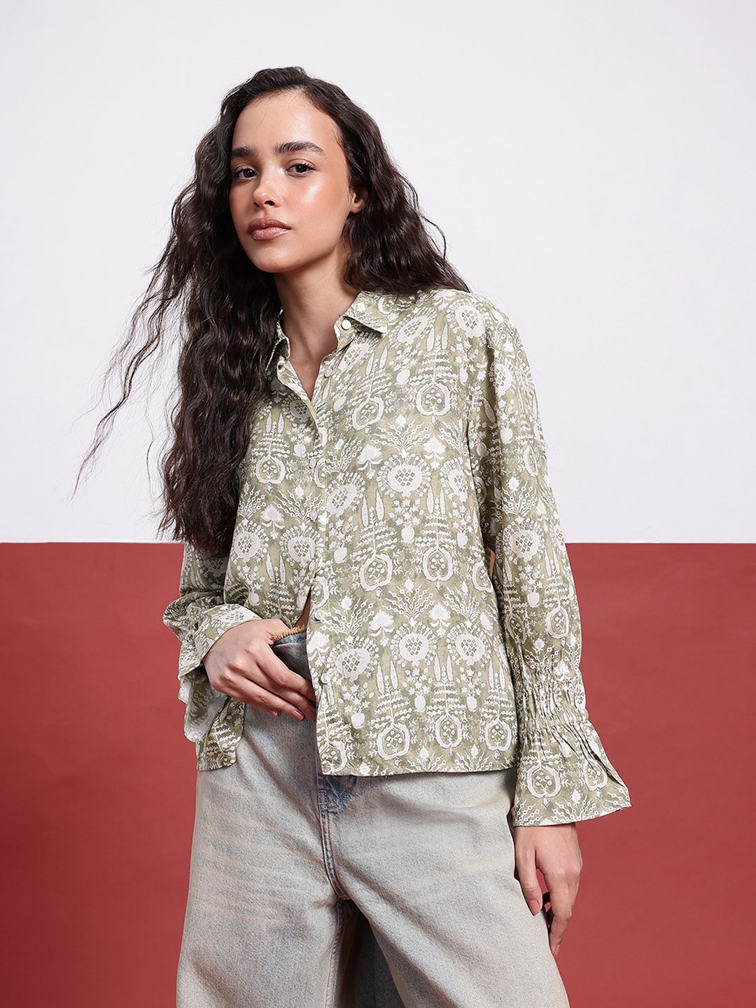DressBerry Indie Vibes Printed Shirt Style Top