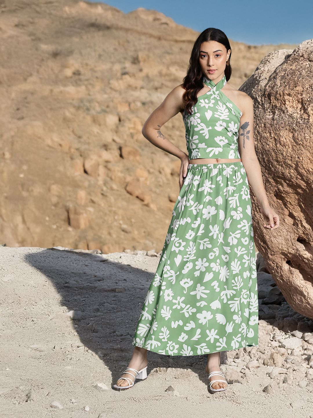 Dressberry Printed Backless Top with Skirt