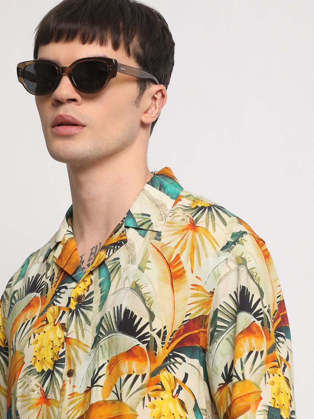 THE BEAR HOUSE Tropical Printed Casual Shirt