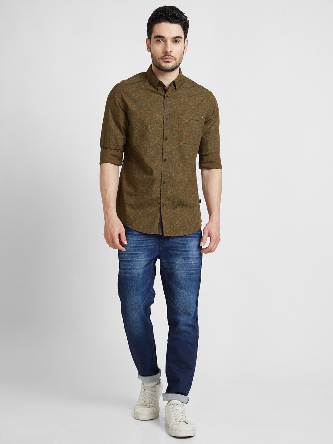 SPYKAR Classic Floral Printed Spread Collar Slim Fit Cotton Casual Shirt