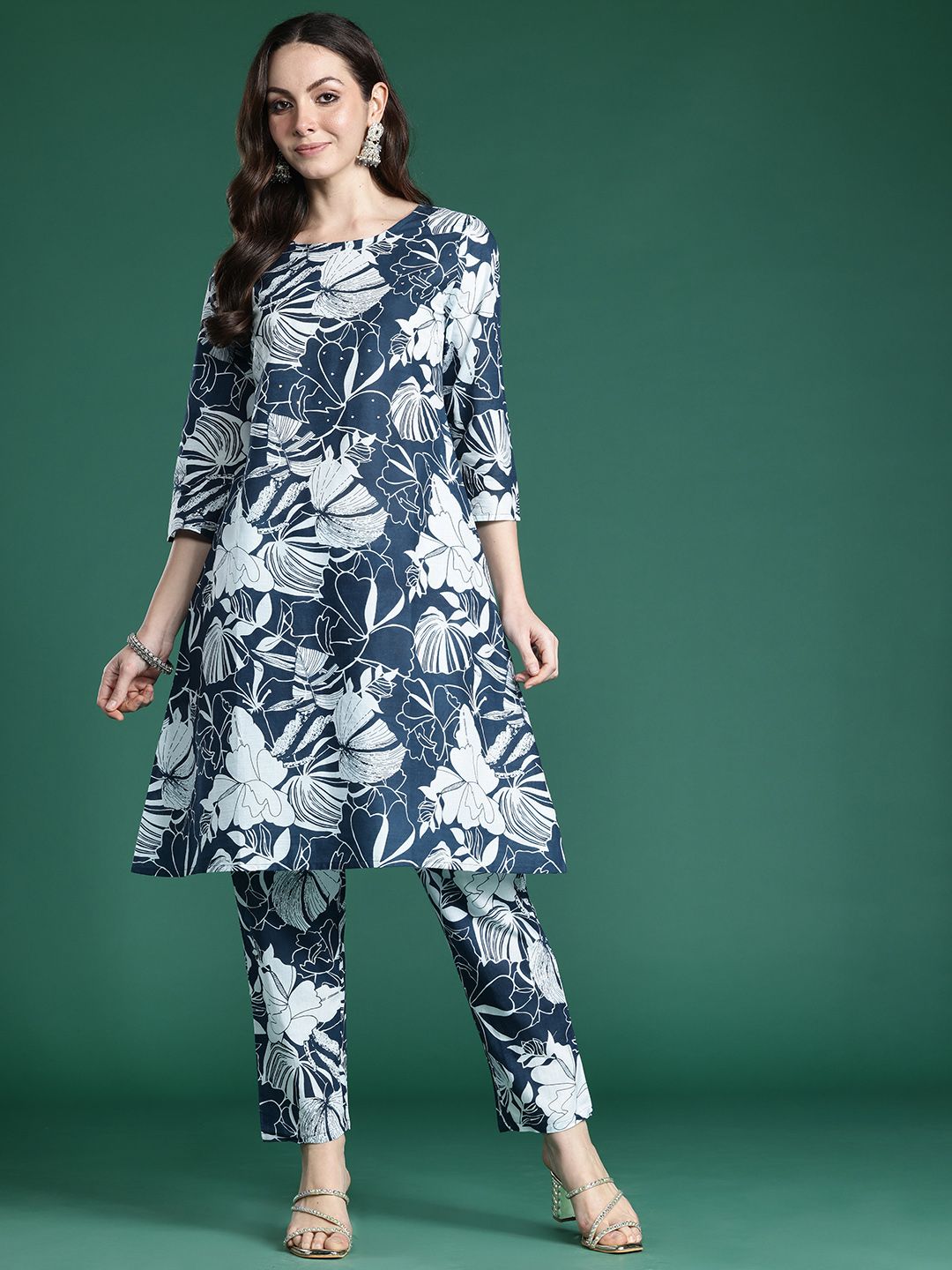 Indo Era Floral Printed Pure Cotton Kurta with Trousers